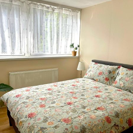 3Br Central London Close Station Exteriér fotografie
